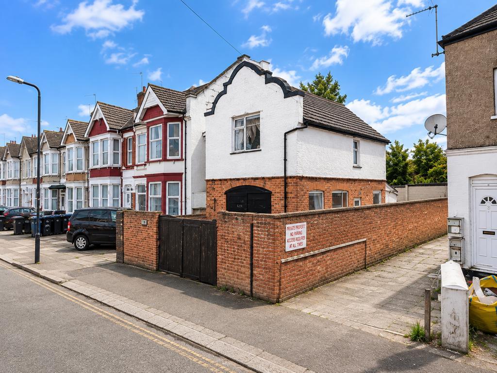 Main image of property: London Road, Wembley, Greater London, HA9