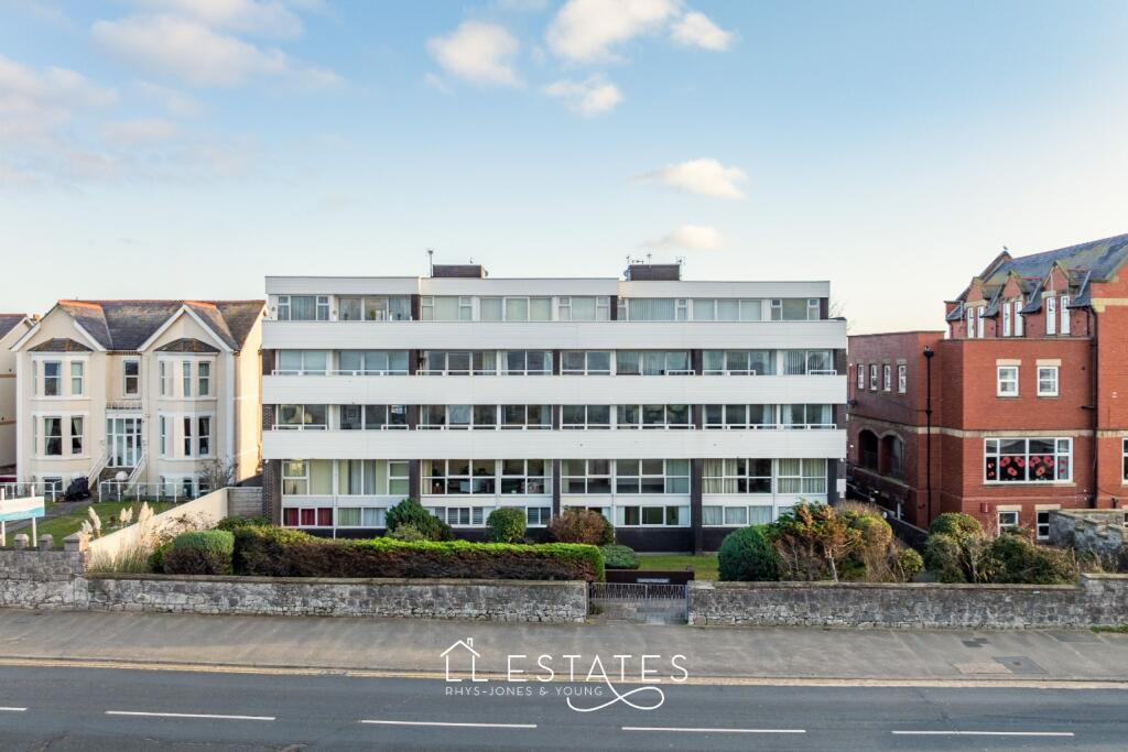 Main image of property: Apartment 14, Glendower Court