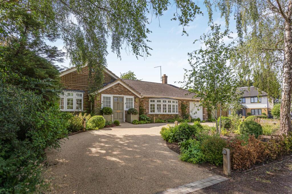 Main image of property: Homefield Road, Radlett