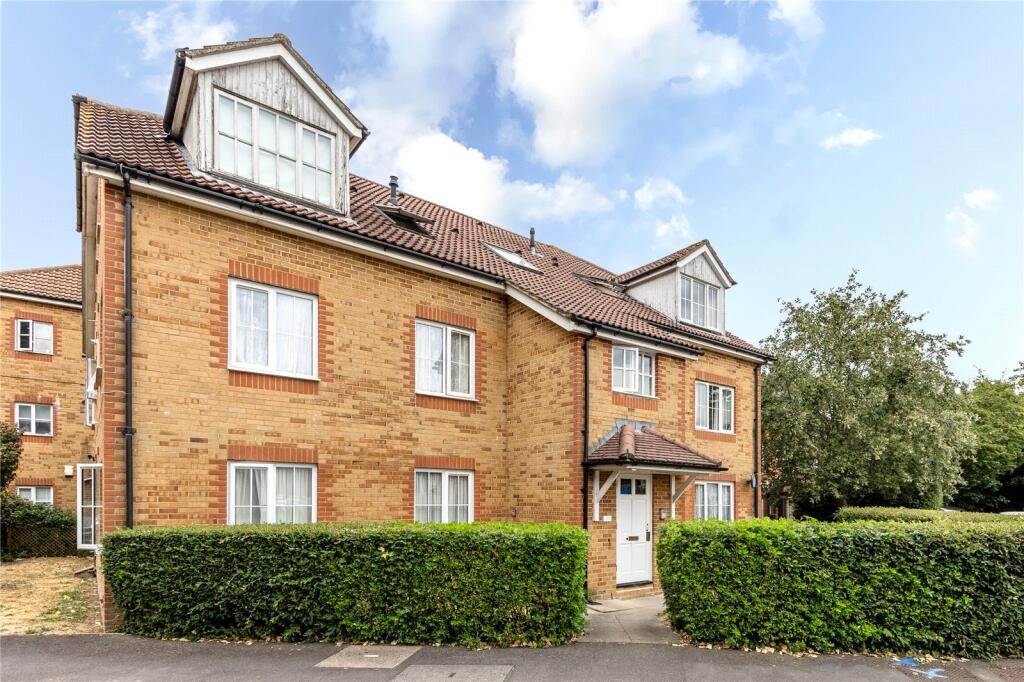 Main image of property: Aspen Vale, WHYTELEAFE, Surrey, CR3