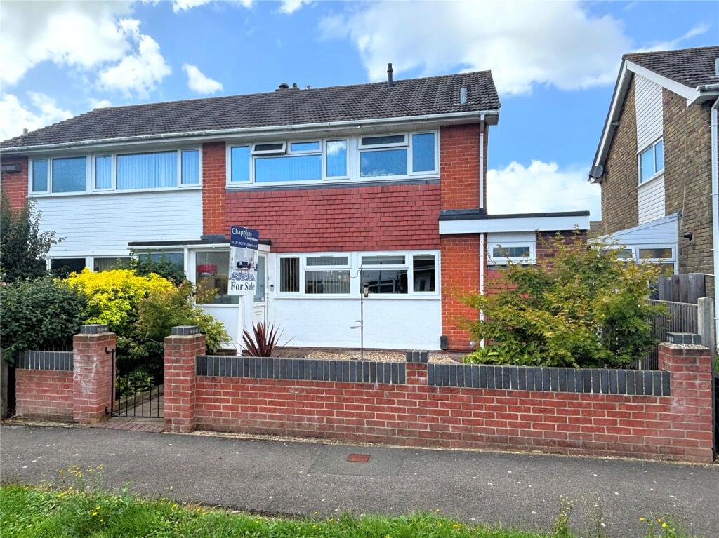 Main image of property: Dunstable Walk, Fareham, Hampshire, PO14