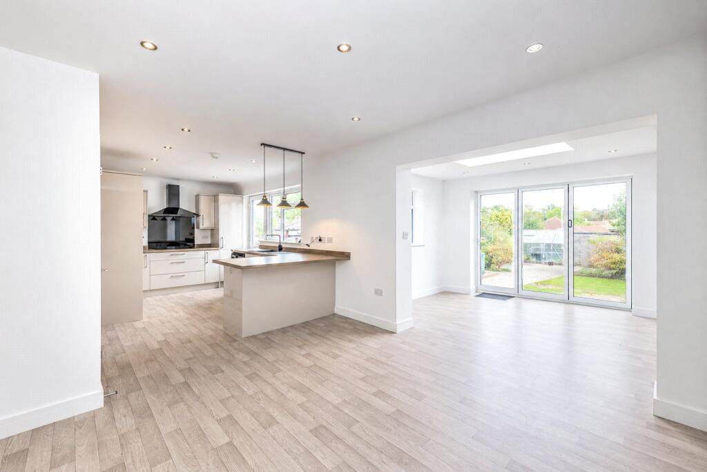 Main image of property: St. Georges Drive, Watford, Hertfordshire, WD19