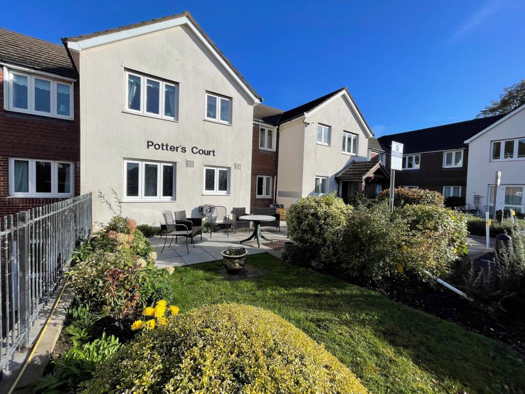 Main image of property: RETIREMENT APARTMENT.  Potters Court, Darkes Lane, Potters Bar