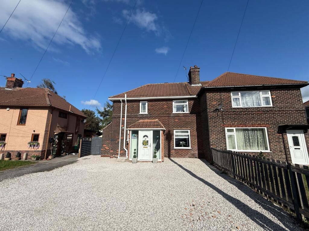 Main image of property: The Ridge, Blackwell, Alfreton