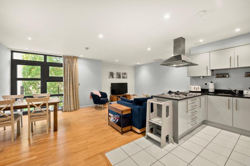 Main image of property: Sheringham House,
Whitelands Crescent, SW18
