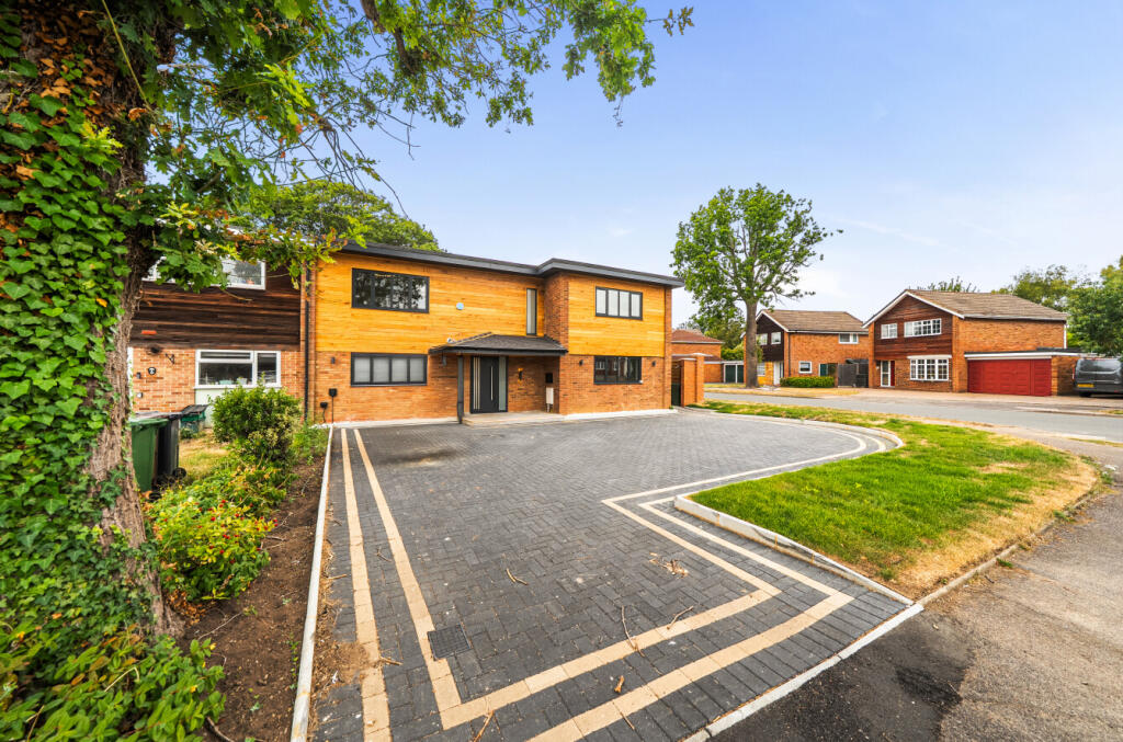 Main image of property: Brackendene, Bricket Wood, St. Albans