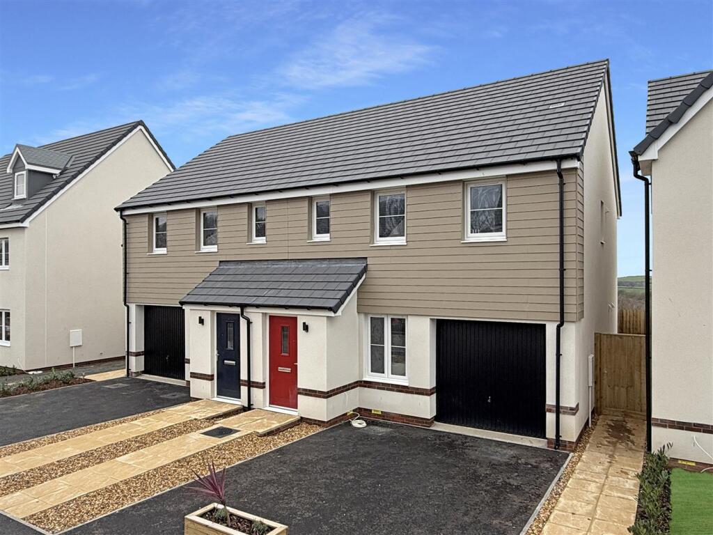 Main image of property: Abbotsham Park, Bideford