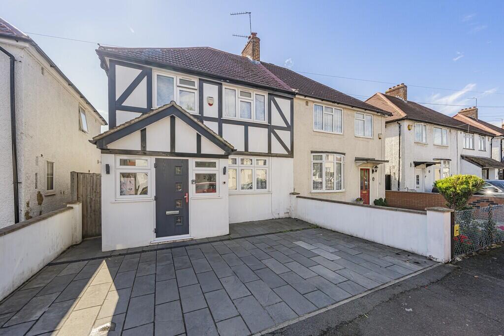 Main image of property: Stuart Crescent, Hayes
