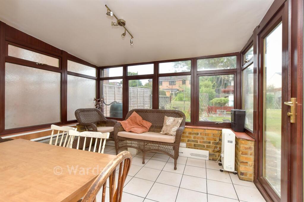 Main image of property: Luton High Street, Chatham, Kent
