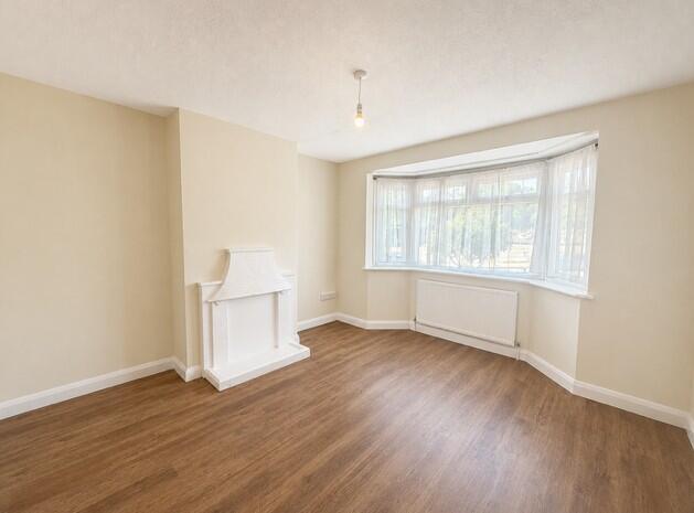 Main image of property: Lakers Rise, Banstead