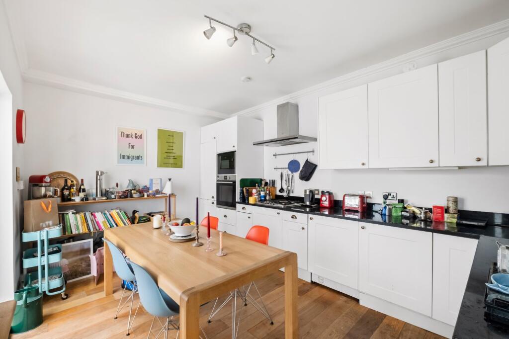 Main image of property: Kensington Court Place, 
High Street Kensington, W8