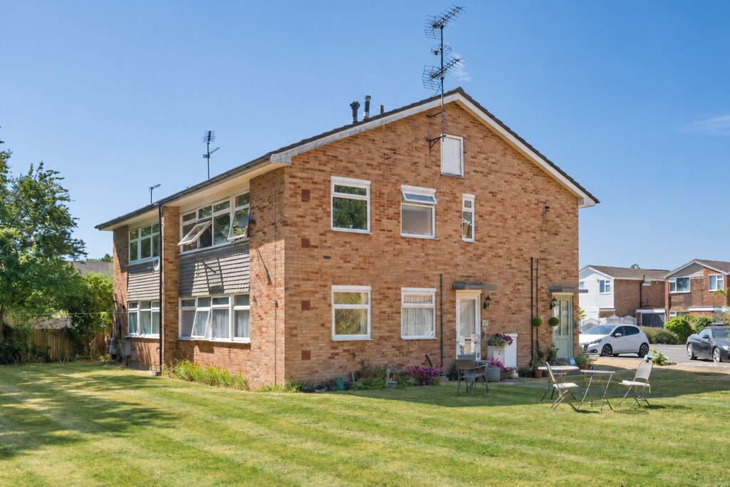Main image of property: Glebelands, Claygate, Esher, KT10