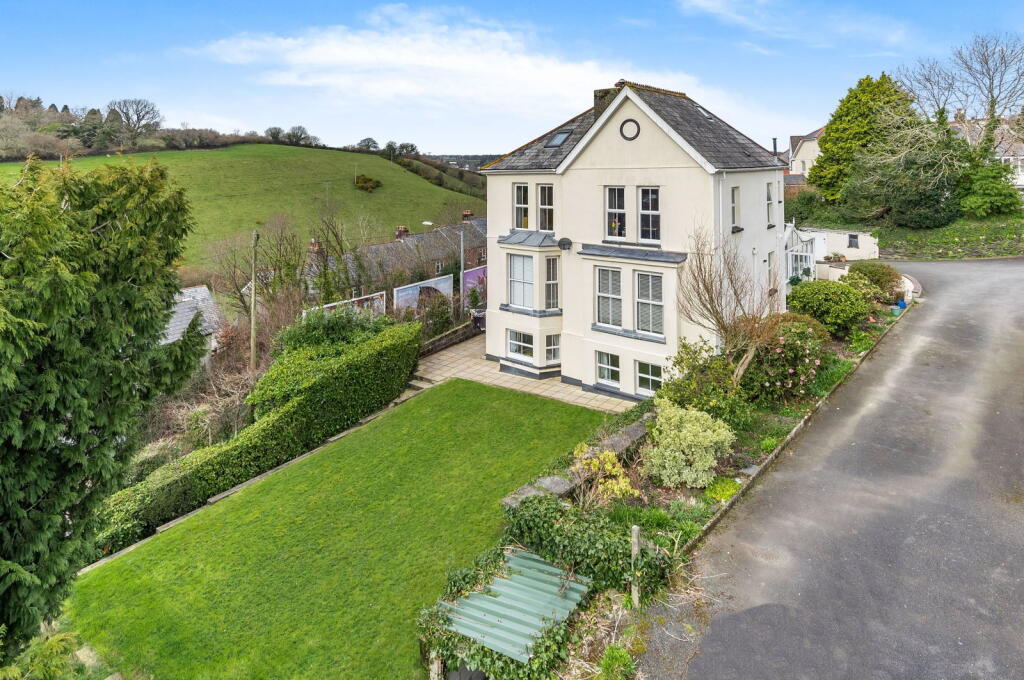 Main image of property: Hendra Park, Launceston