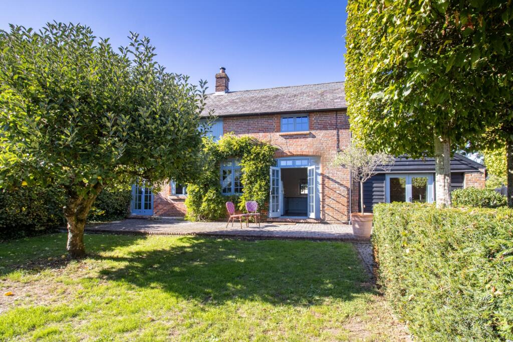 Main image of property: Holt End Lane, Bentworth, Hampshire, GU34