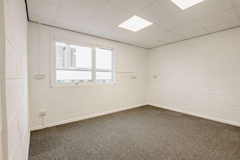 bowthorpe-park-industrial-estate_unit-unit (10).jpg