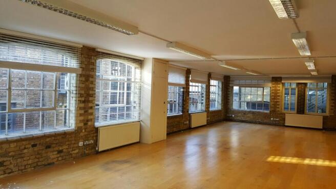 New Office Int3.jpg