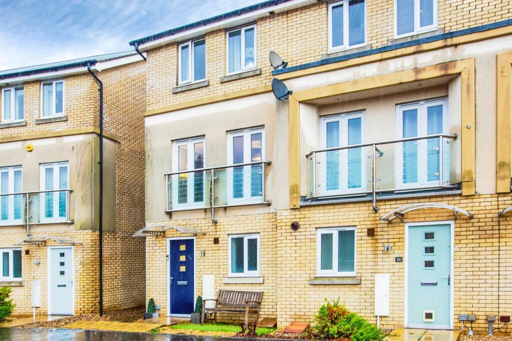 Main image of property: Lancaster Gate, Upper Cambourne, Cambridge