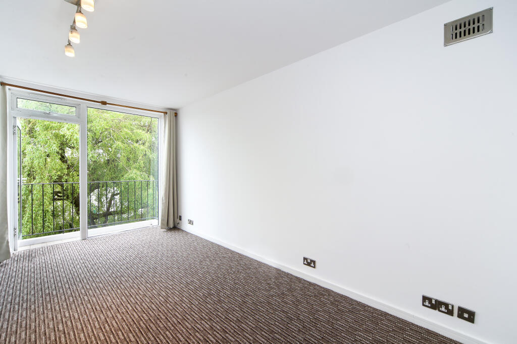 Main image of property: Richmond Hill, Richmond, TW10