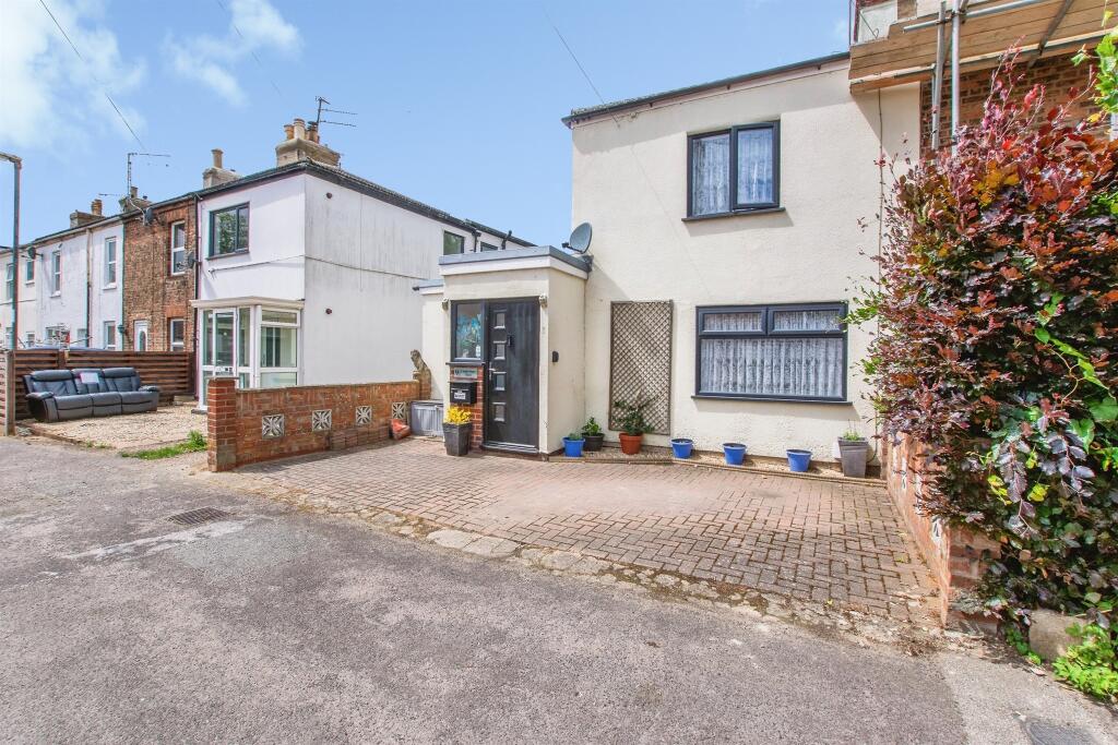 Main image of property: Custom House Street, Sutton Bridge, Spalding