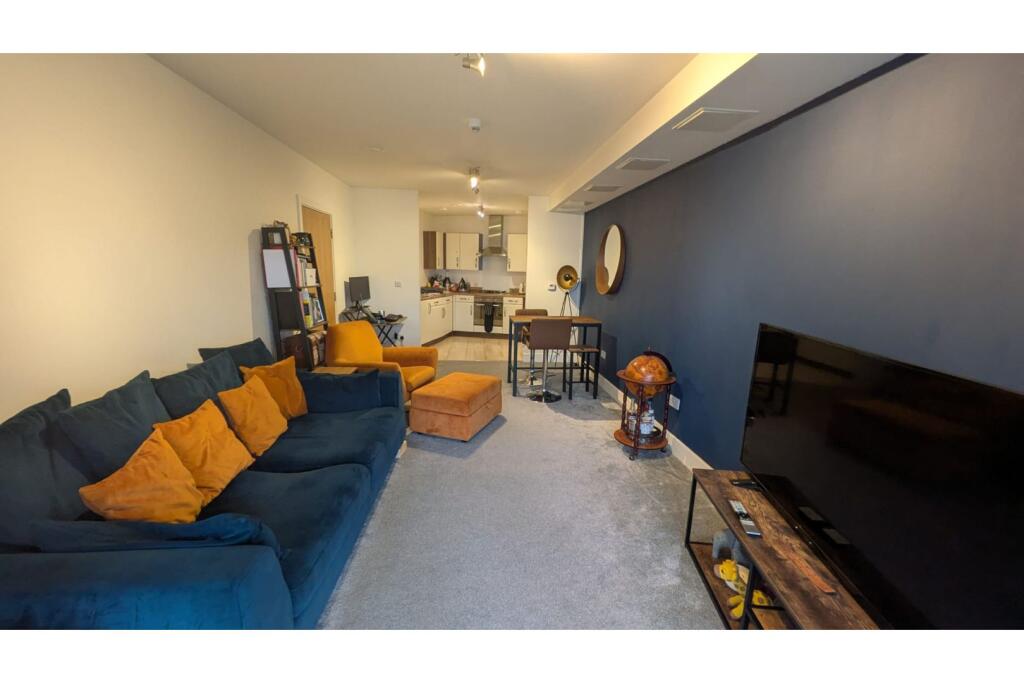 Main image of property: High Road, London, NW10
