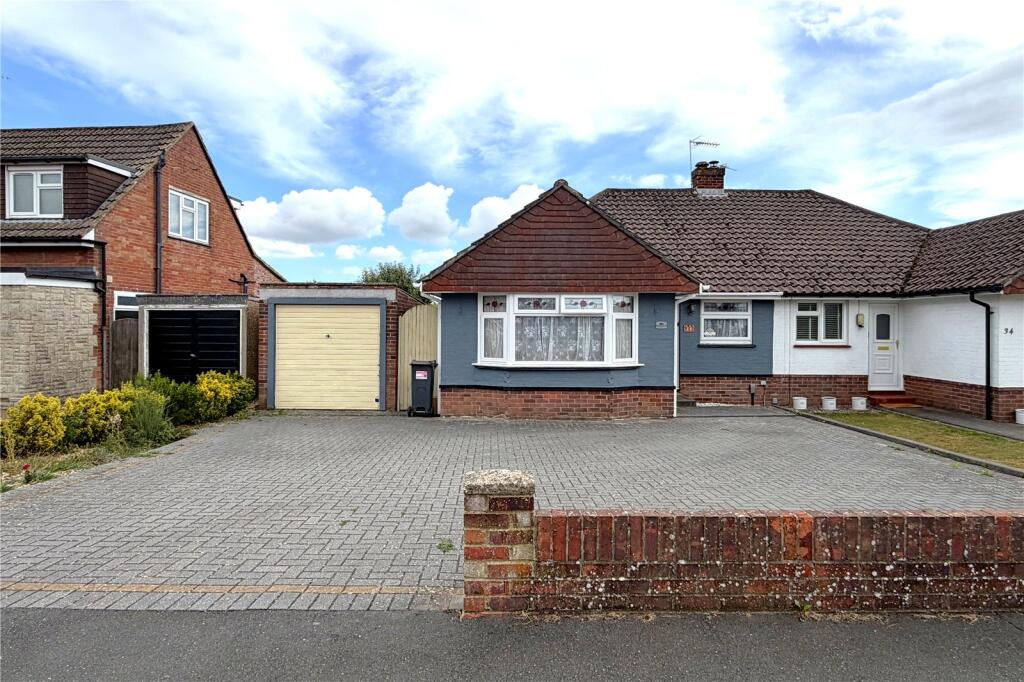 Main image of property: Sunnymead Drive, Waterlooville, Hampshire, PO7