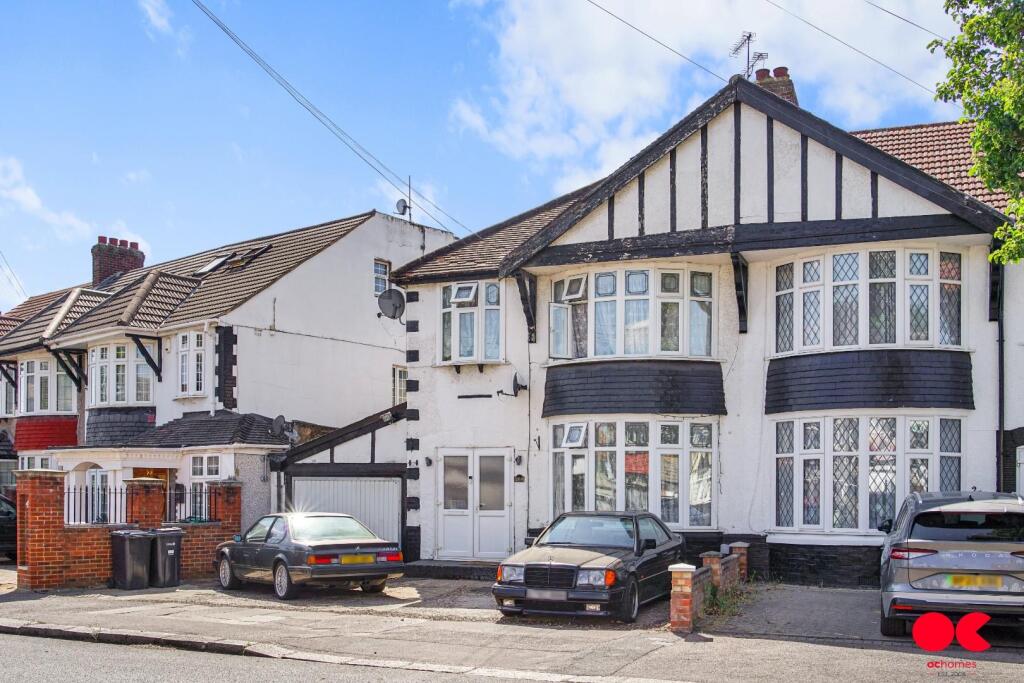 Main image of property: Stradbroke Grove, Clayhall