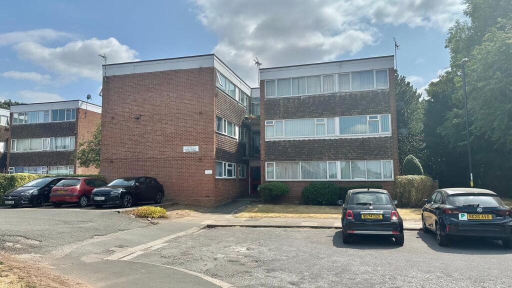Main image of property: Colina Close, Willenhall, Coventry, CV3 3EG
