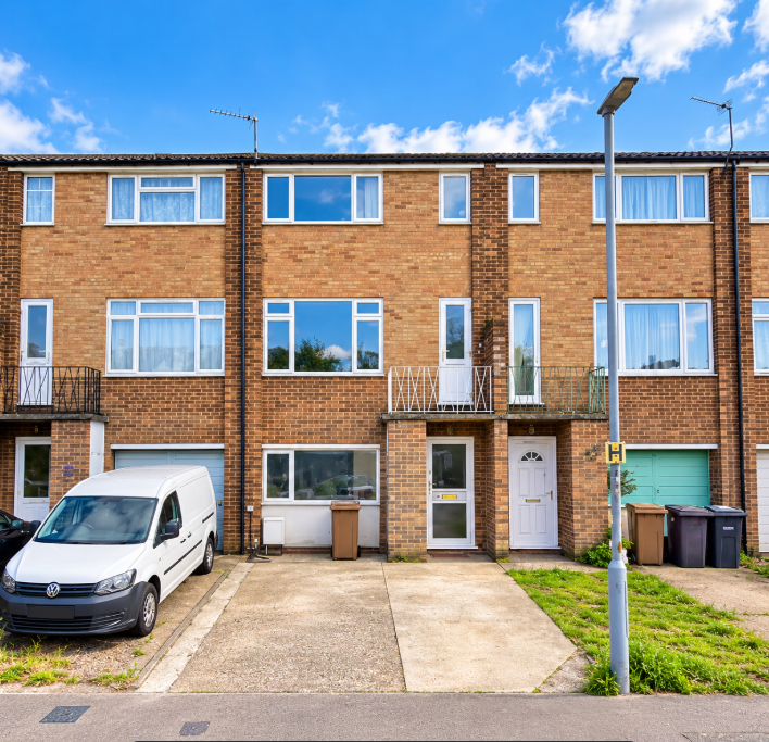 Main image of property: Tenby Drive, Luton, Bedfordshire, LU4