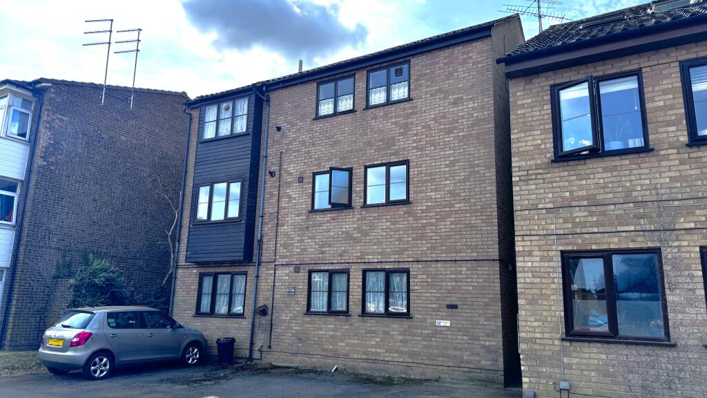 Main image of property: Bassett Road, LEIGHTON BUZZARD