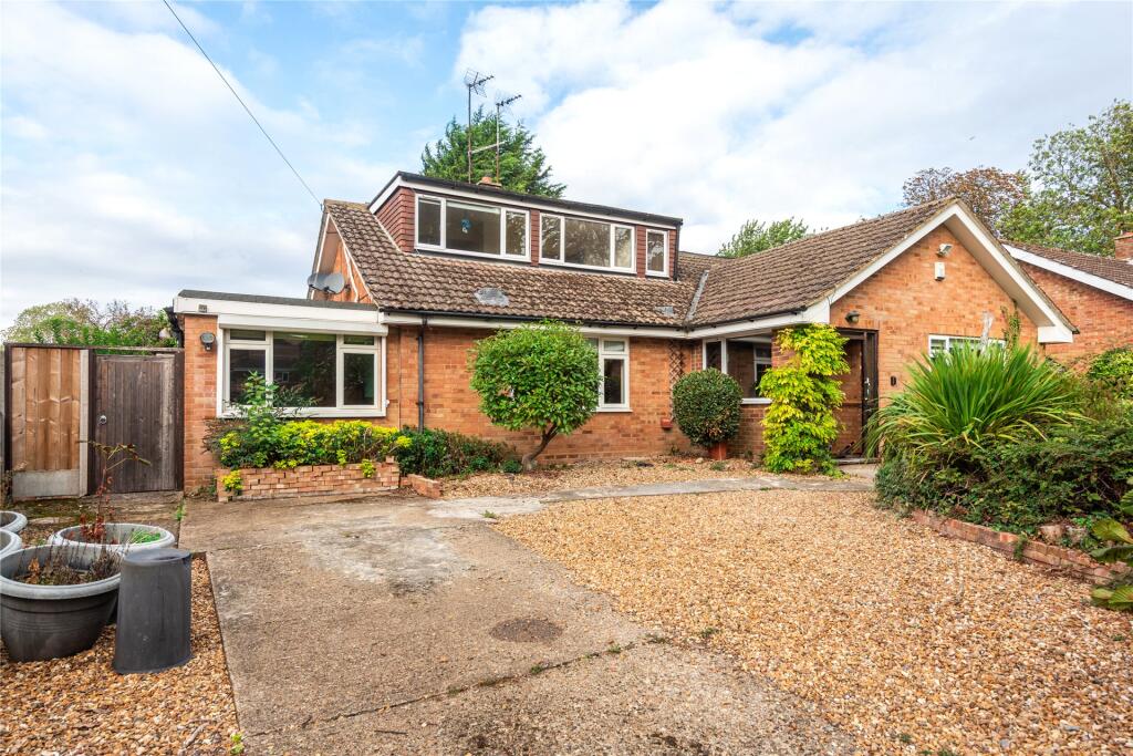 Main image of property: Folly Lane, North Crawley, Buckinghamshire, MK16