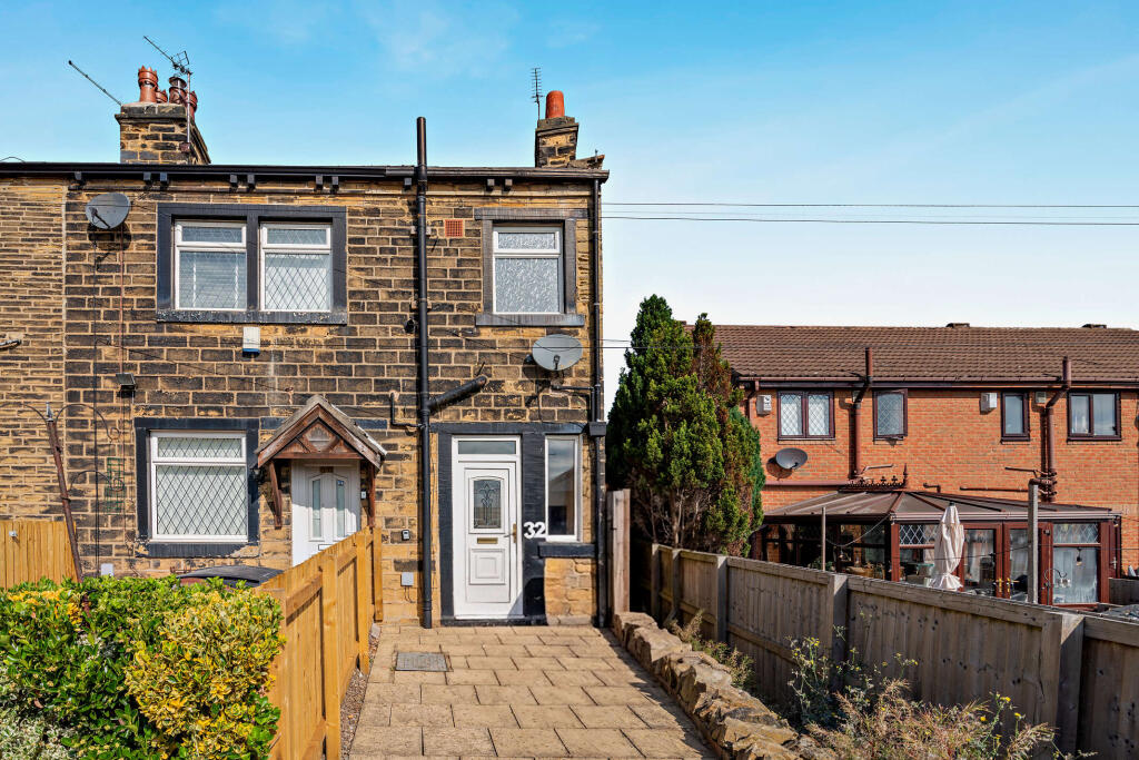 Main image of property: Lumby Lane, Pudsey, LS28