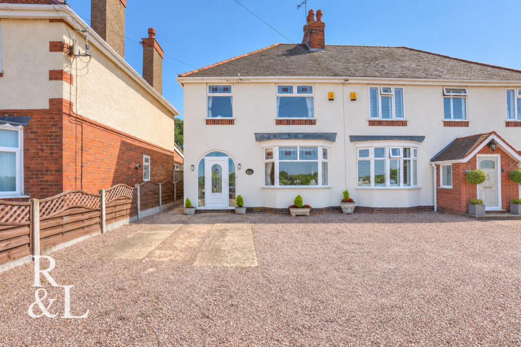 Main image of property: Acresford Road, Overseal, Swadlincote