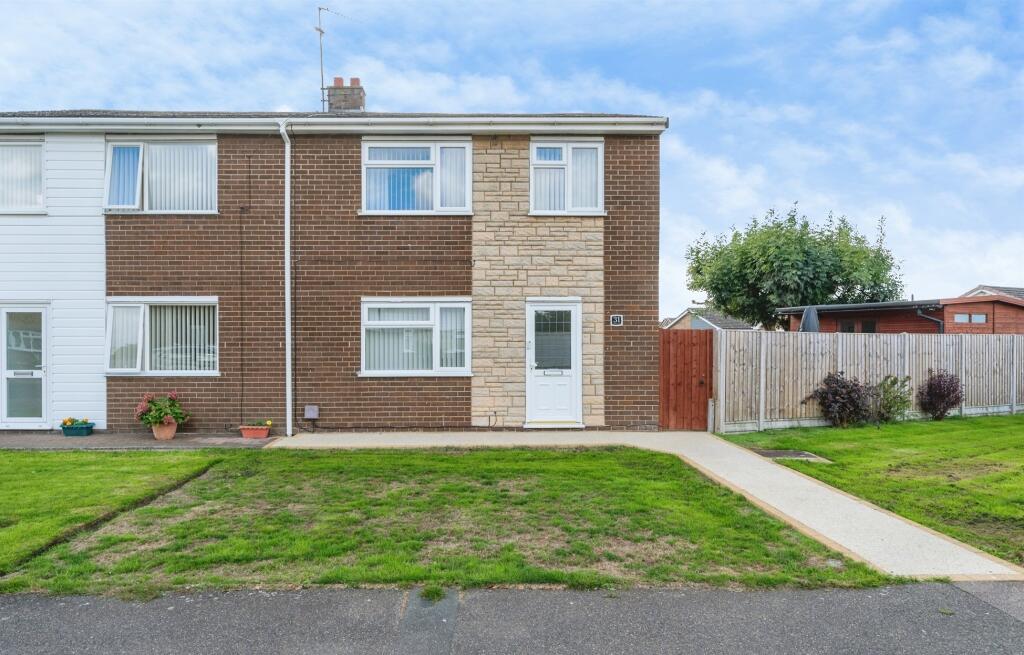 Main image of property: Ellingham Avenue, March