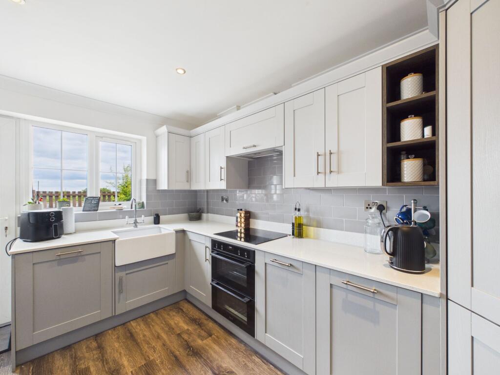 Main image of property: Sheepcote Hill, Killamarsh, S21