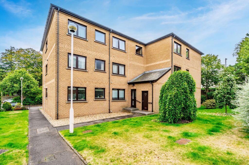 Main image of property: 4/4 Dun-Ard Garden, Edinburgh, EH9 2HZ