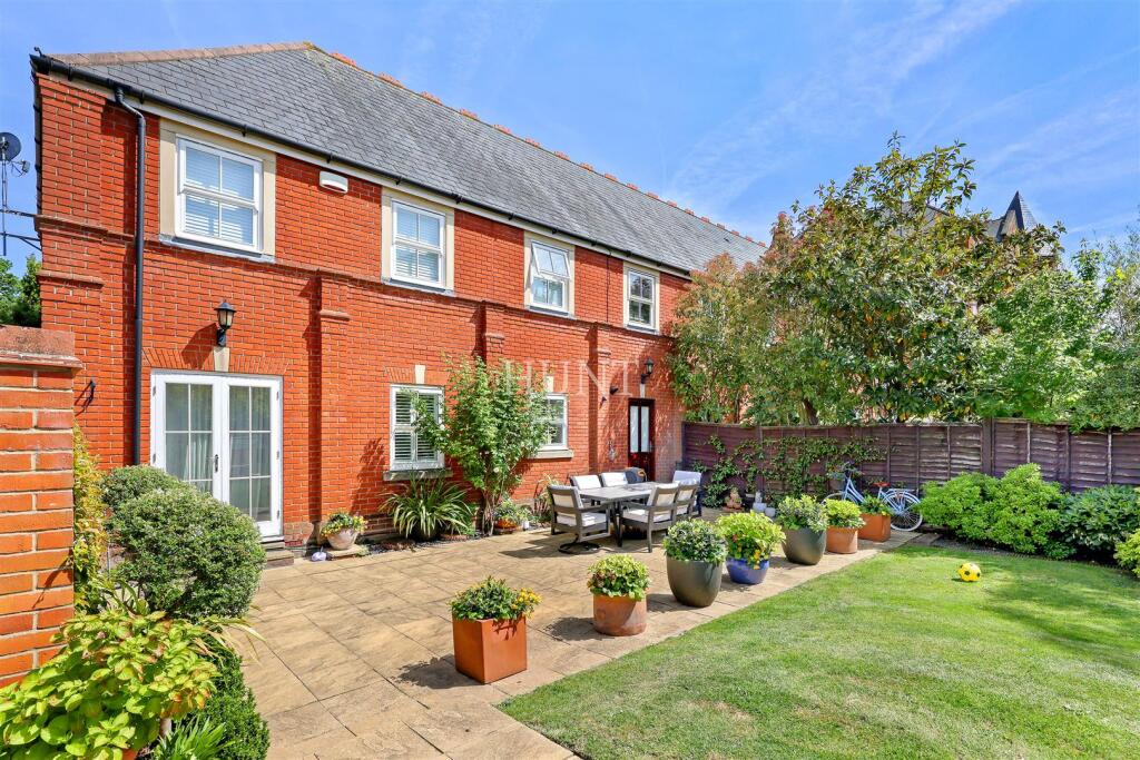 Main image of property: Chapel Mews, Repton Park, Woodford Green, Essex