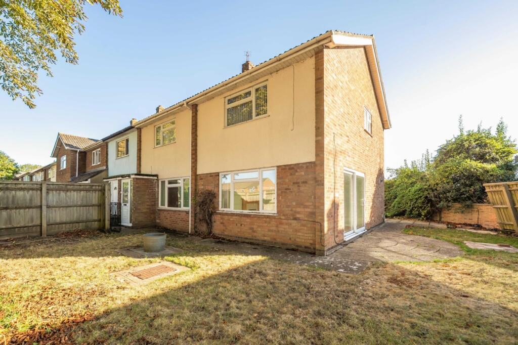 Main image of property: Wootton Road, Abingdon