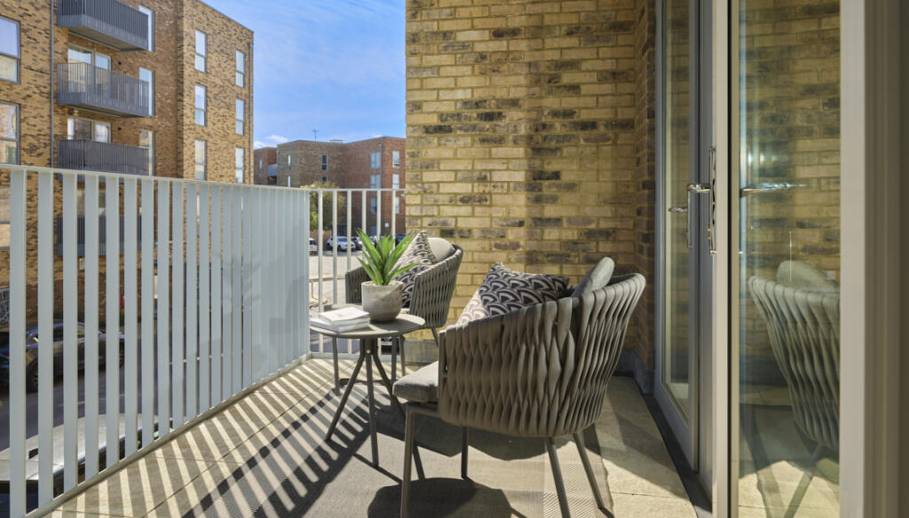 Main image of property: 9 Liberty Court,
Greenhithe,
Kent,
DA2 6QY