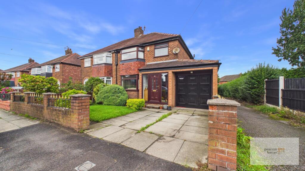Main image of property: Oak Lane, Whitefield, Manchester