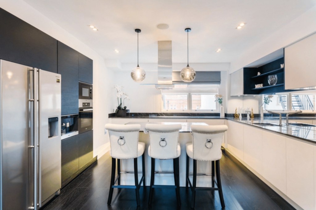 Main image of property: Queen's Gate, London, SW7