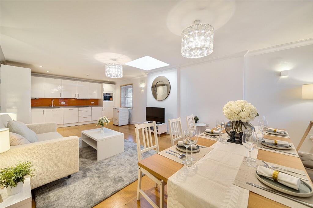 Main image of property: Parkway, London