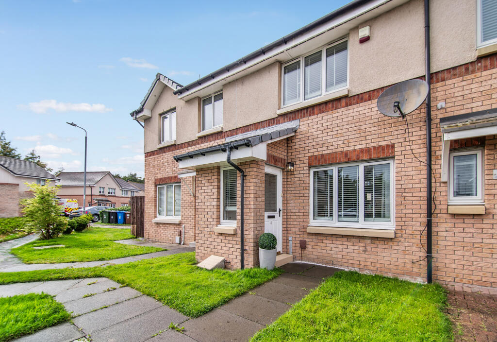 Main image of property: Levern Bridge Place, Glasgow, Glasgow City