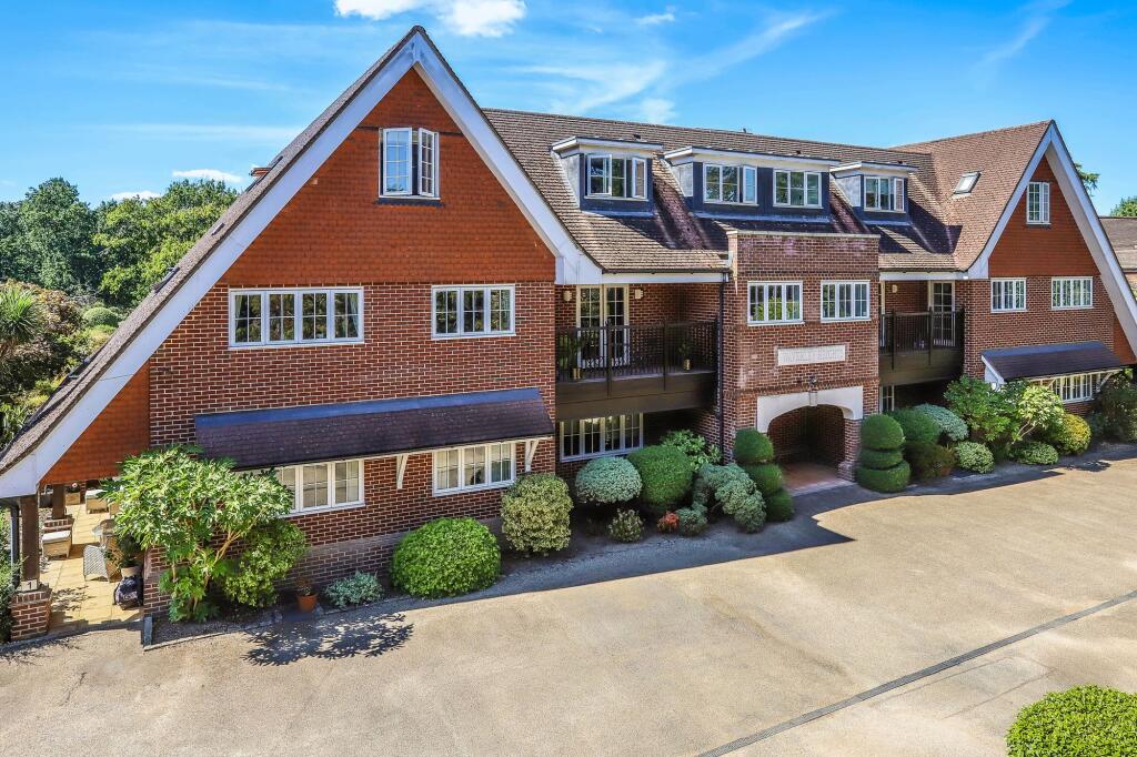 Main image of property: Waverley Lane, Waverley Heights, GU9