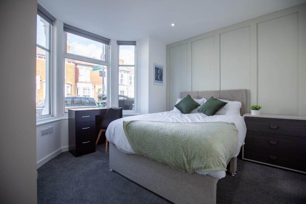 Main image of property: Queens Road, Portsmouth, Hampshire, PO2