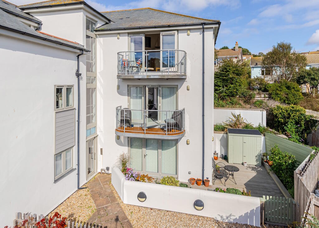 Main image of property: 16 Crabshell Heights