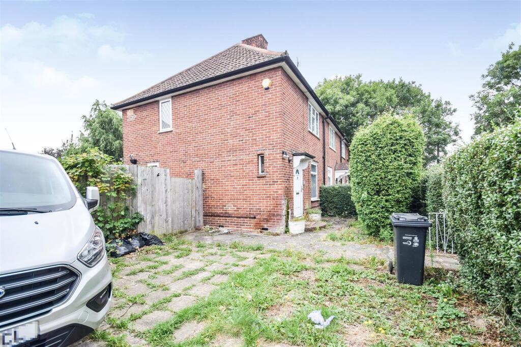 Main image of property: Bordesley Road, Morden
