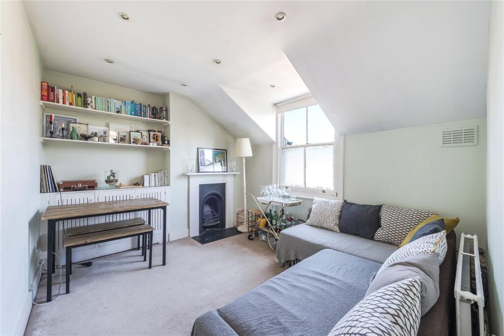 Main image of property: Foulser Road, London, SW17