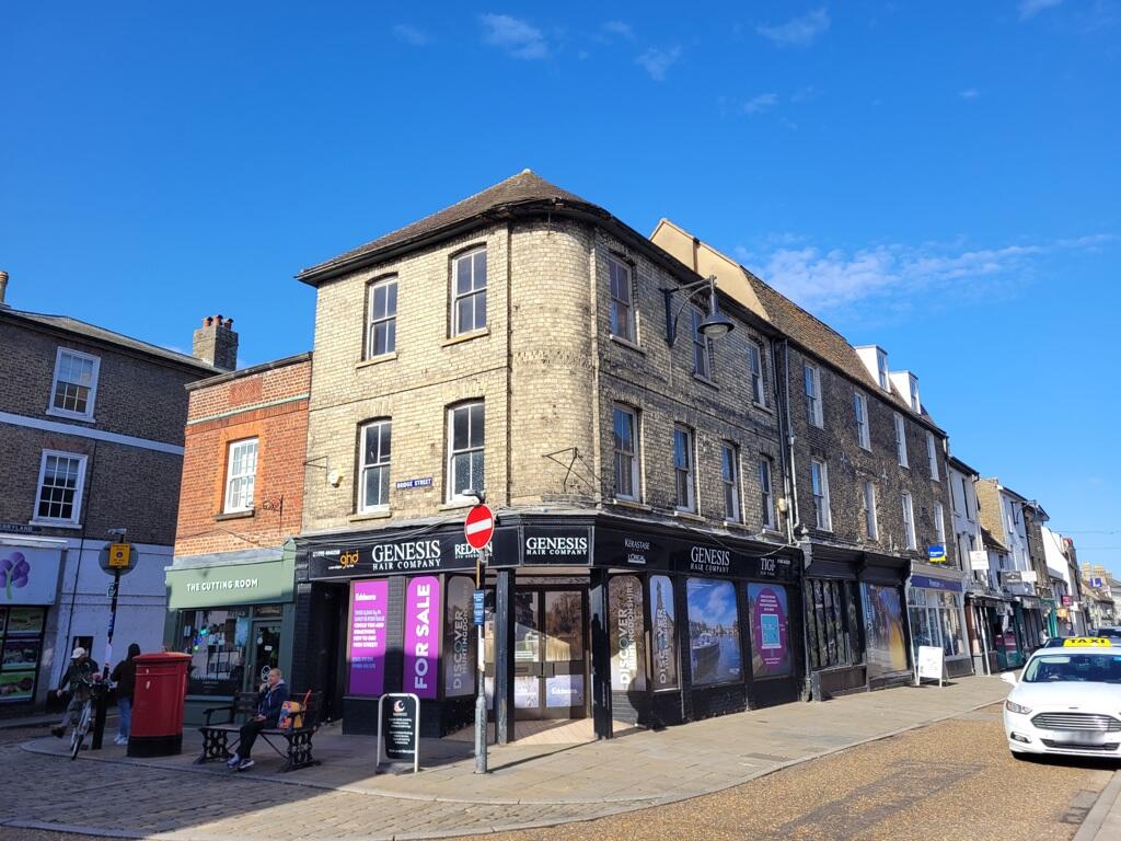 Main image of property: 2 Bridge Street, St. Ives, Cambridgeshire, PE27 5EG