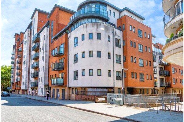 Main image of property: Lower Canal Walk, Southampton, Hampshire