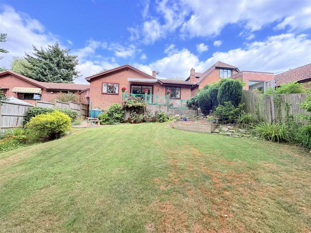 Main image of property: Mount Drive, Catisfield, Fareham